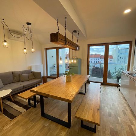 Apartmany Marienhof 즈노이모 외부 사진