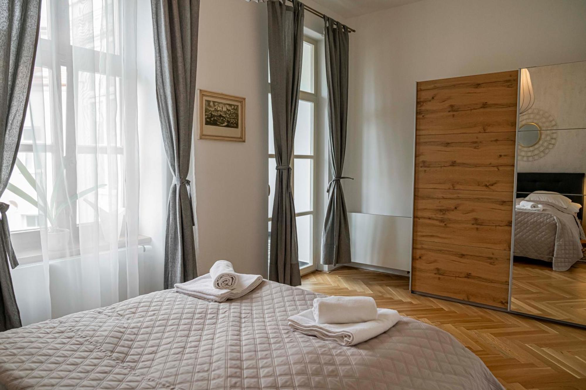Apartmany Marienhof 즈노이모 외부 사진